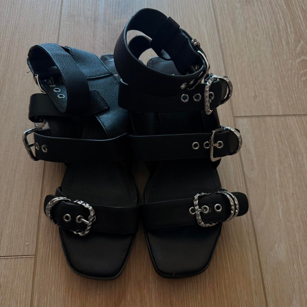 RARE "Vintage" Topshop Black Vegan Leather Gladiator Heeled Strappy Sandal